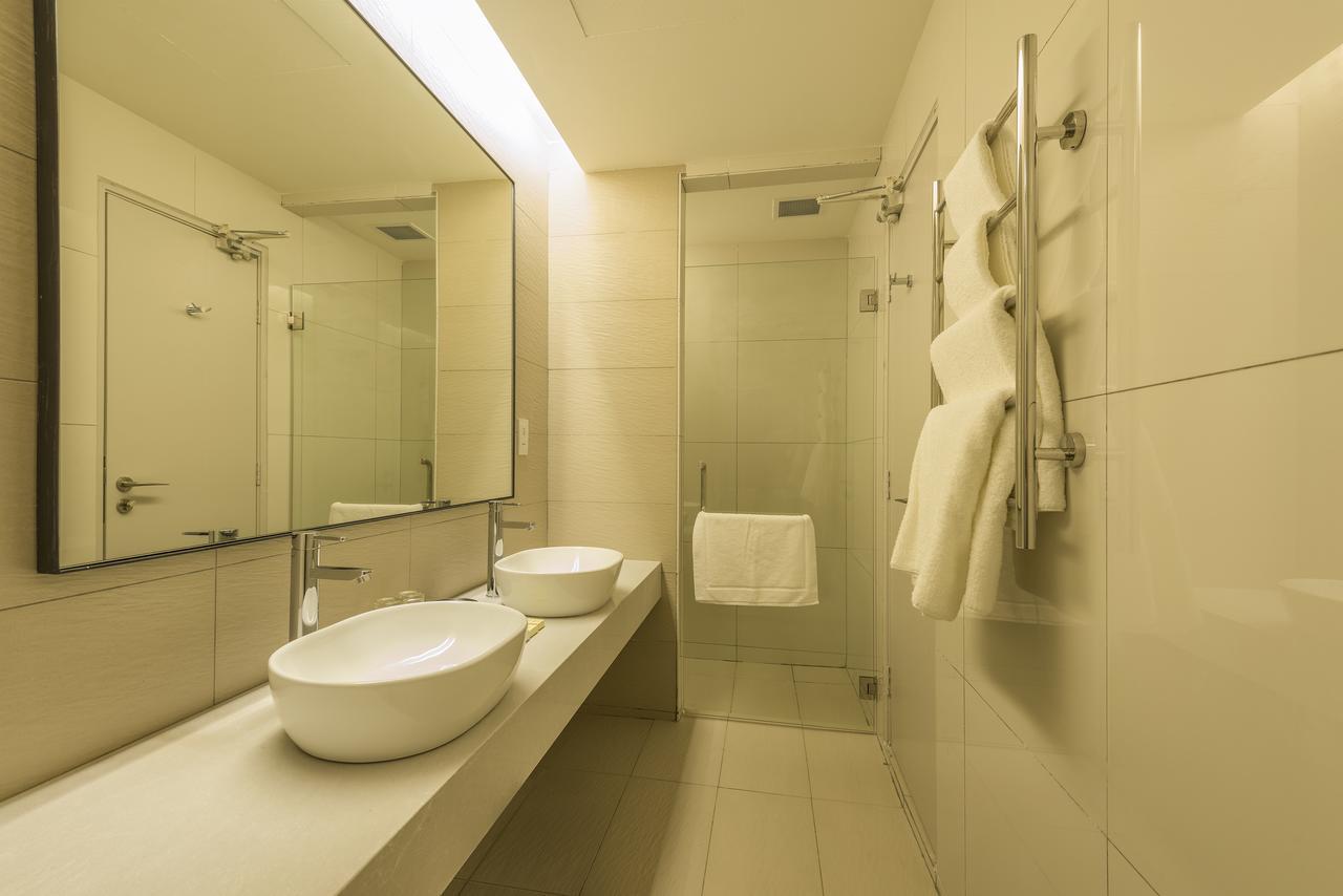 Jinhold Hotel & Serviced Apartment Miri Zewnętrze zdjęcie